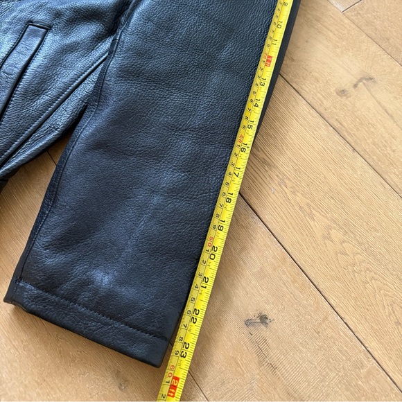 J & M /  Leather Jacket - Picture 6 of 8